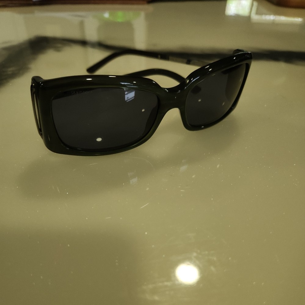 Burberry sunglasses, olive green